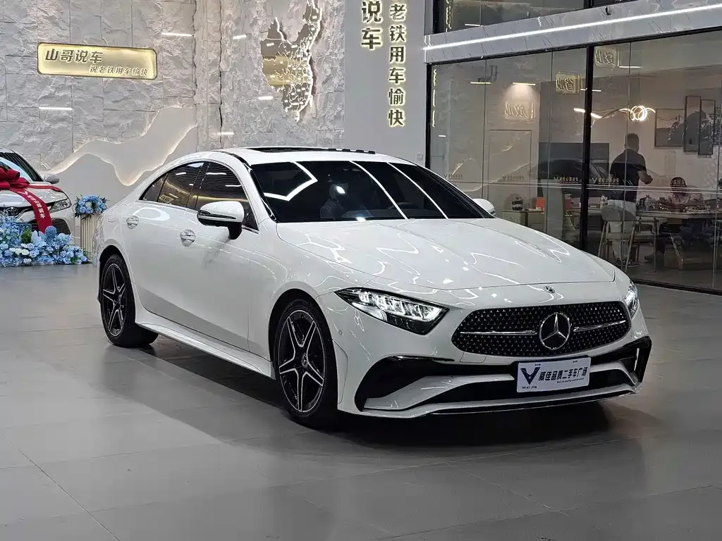 Mercedes-Benz CLS — фото 3