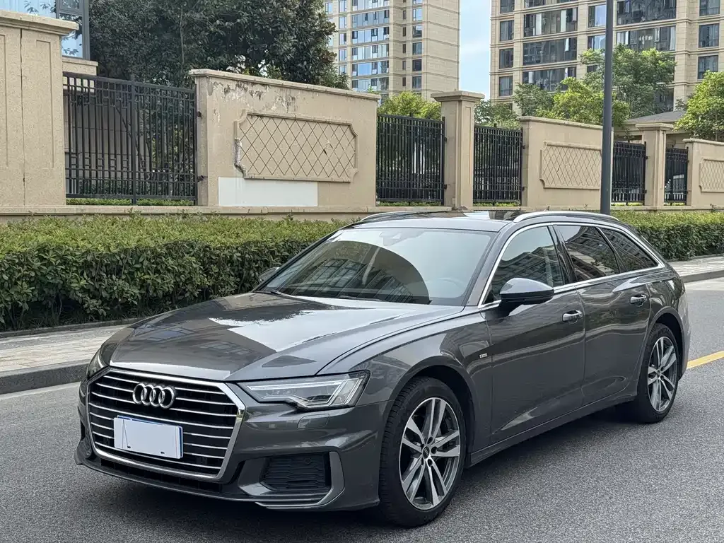 Audi A6 (Import) — фото 1