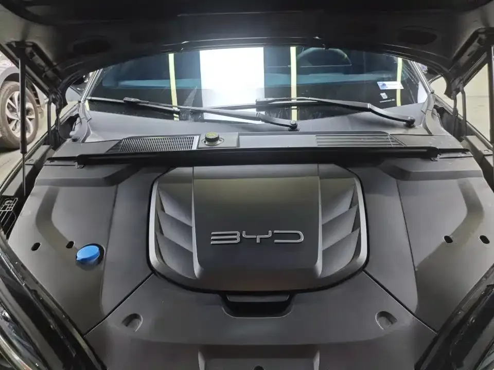 BYD Seal — фото 2