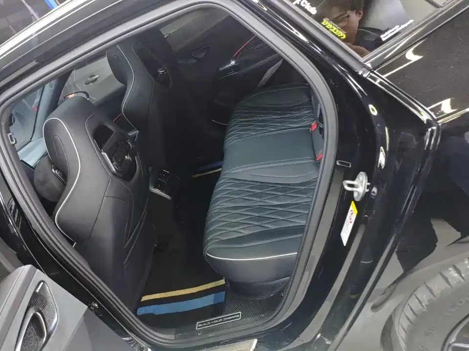 BYD Seal — фото 4