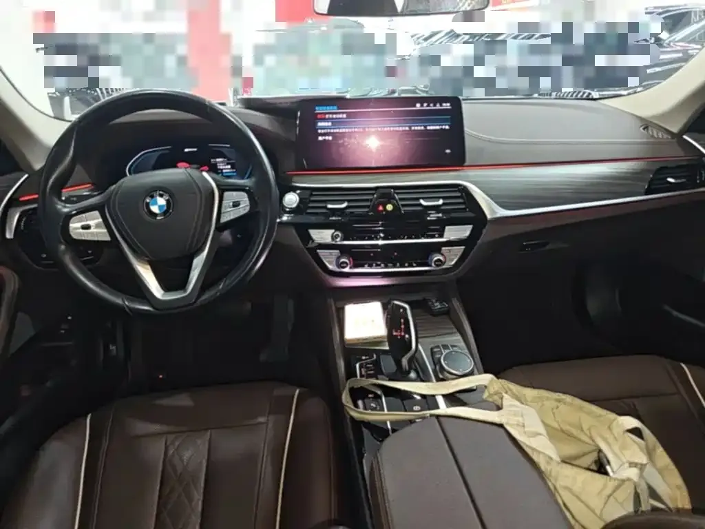 BMW 5 Series New Energy — фото 4