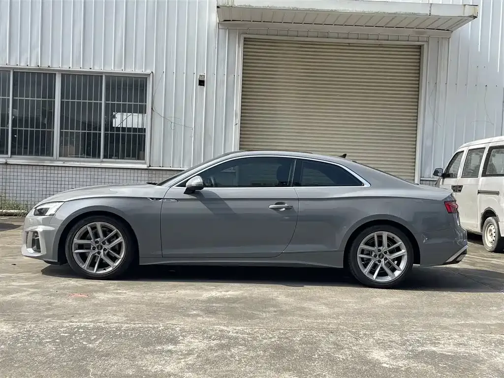 Audi A5 (Import) — фото 8