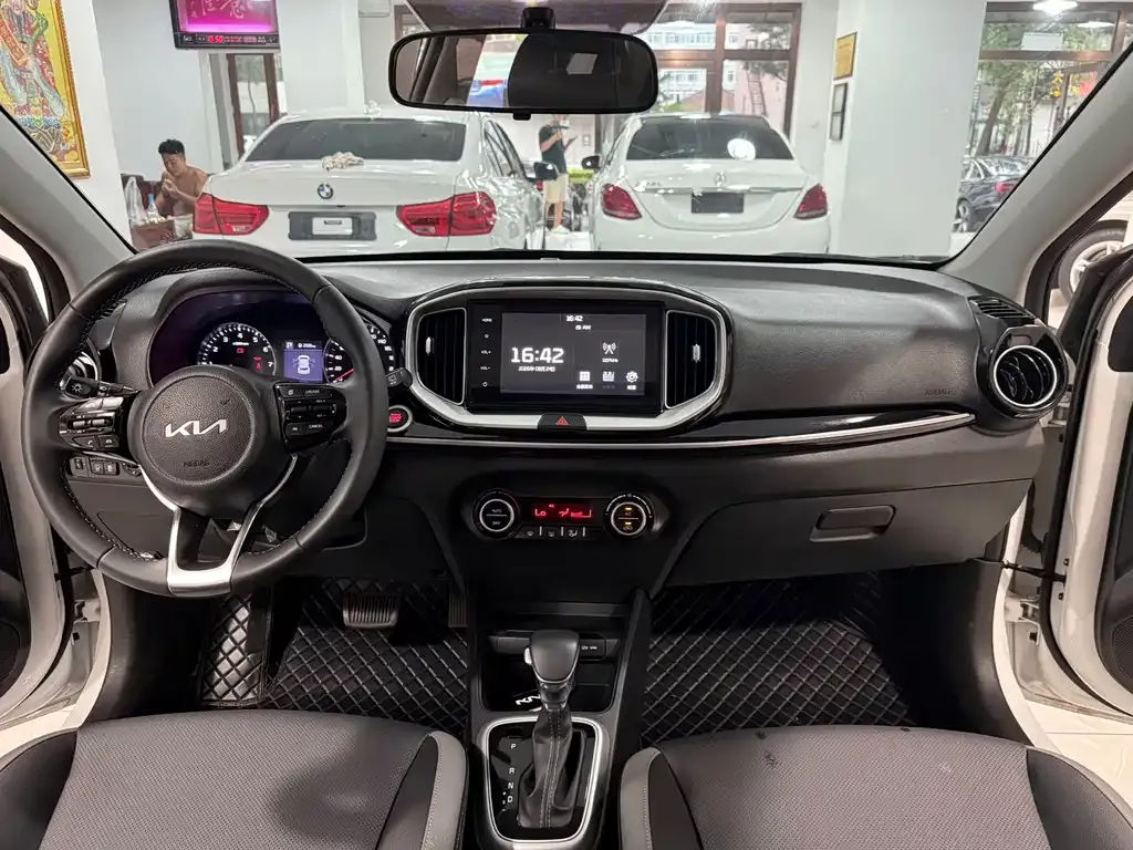 Kia KX1 — фото 7