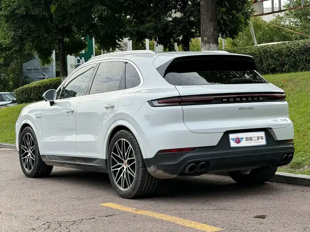 Porsche Cayenne Hybrid — фото 6