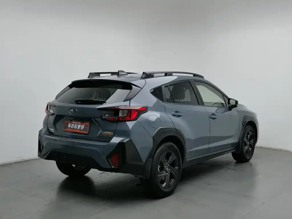 Subaru Crosstrek — фото 10