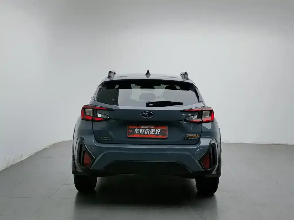 Subaru Crosstrek — фото 9