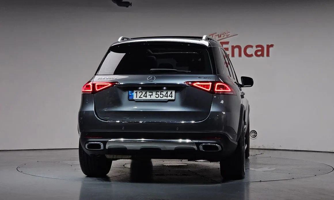Mercedes-Benz GLE-Class — фото 2
