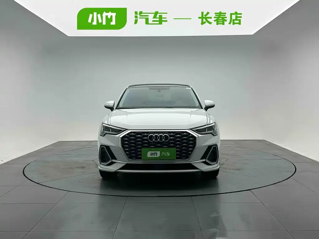 Audi Q3 Sportback — фото 2