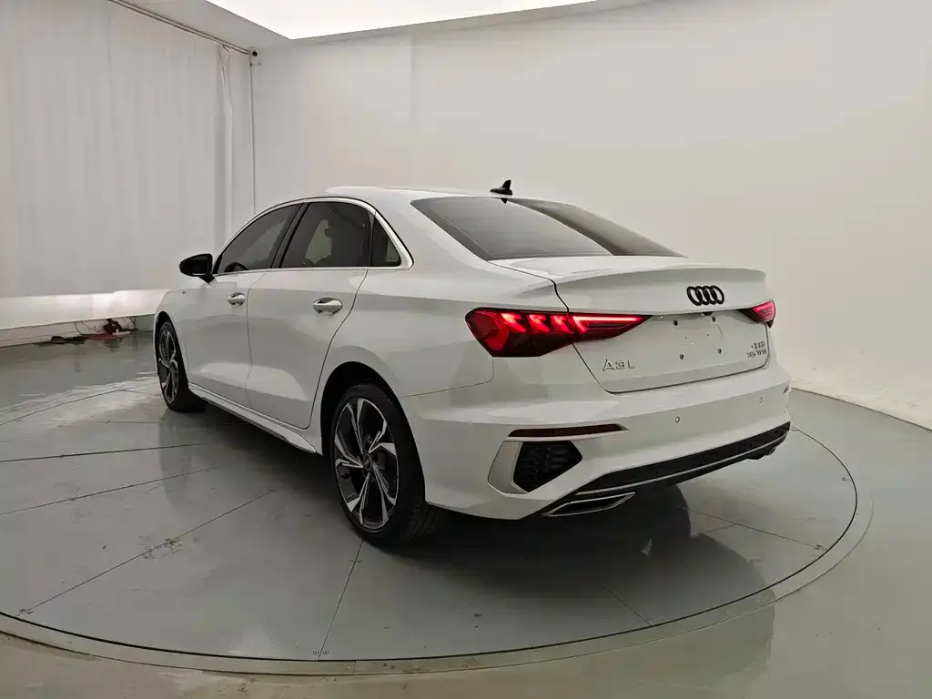 Audi A3 — фото 5