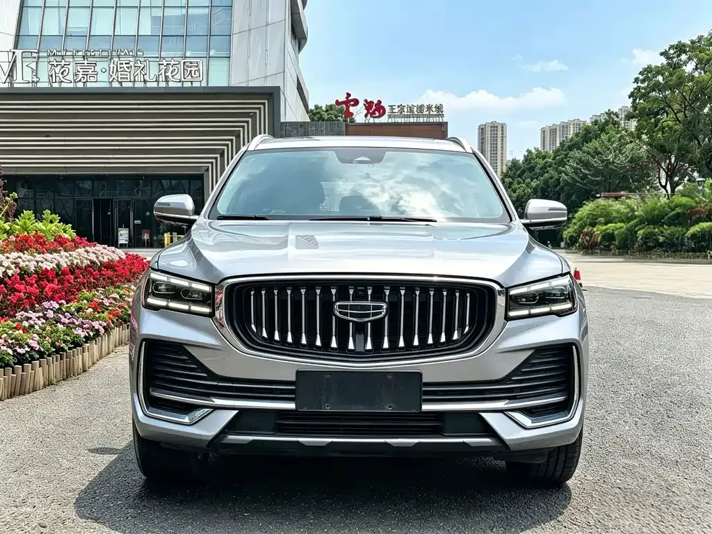 Geely Xingyue L — фото 9