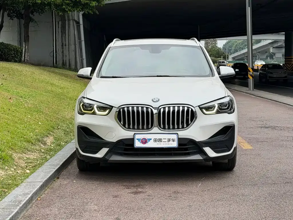 BMW X1 — фото 4