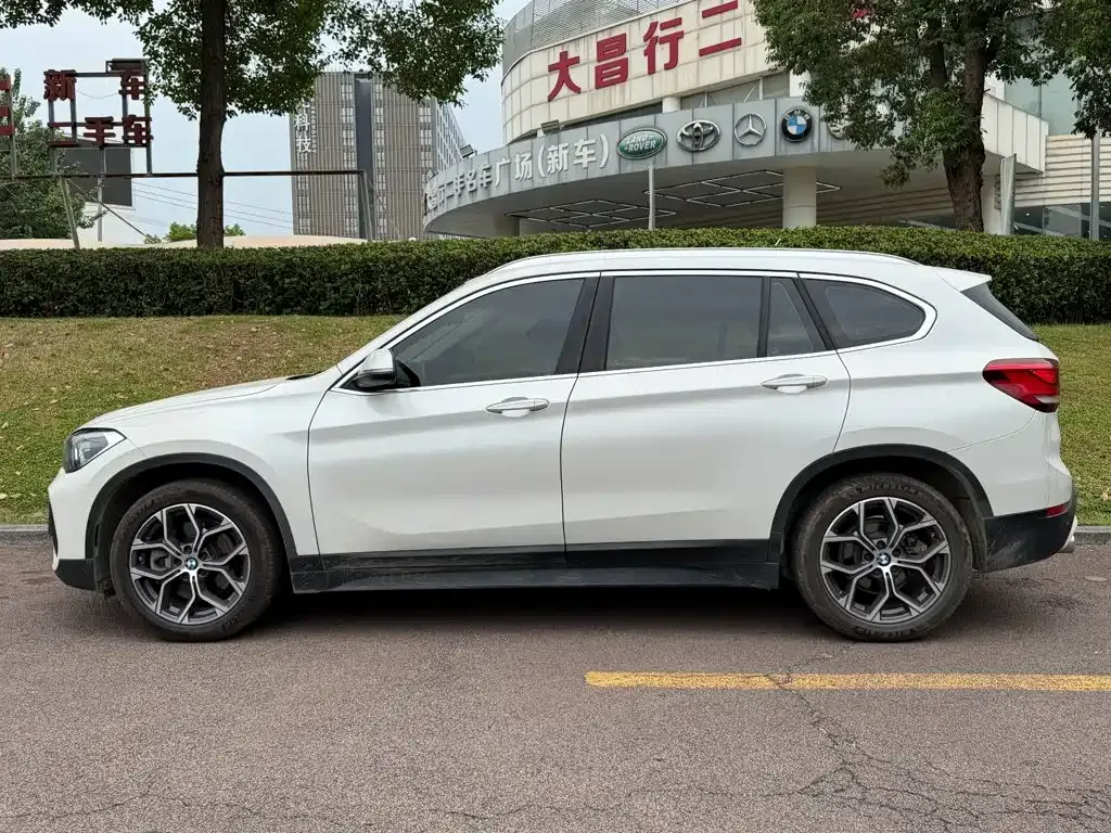 BMW X1 — фото 3