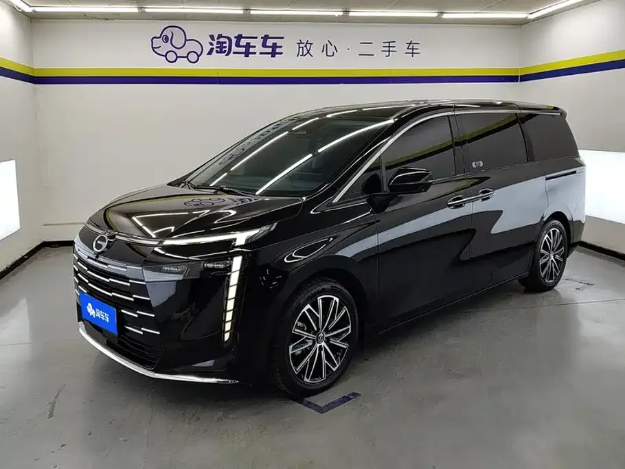 GAC Motor Trumpchi E8 — фото 1