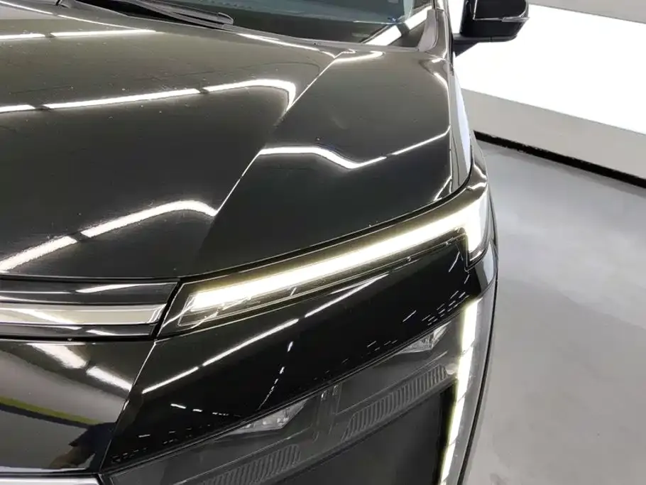 GAC Motor Trumpchi E8 — фото 3