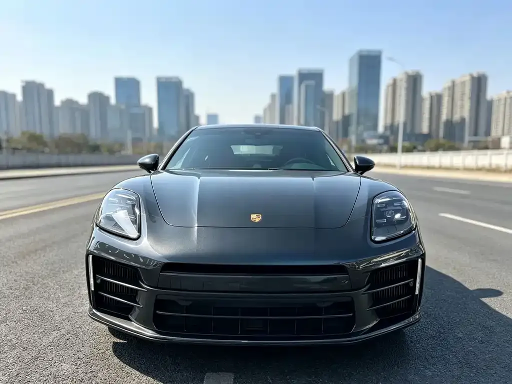 Porsche Panamera — фото 9