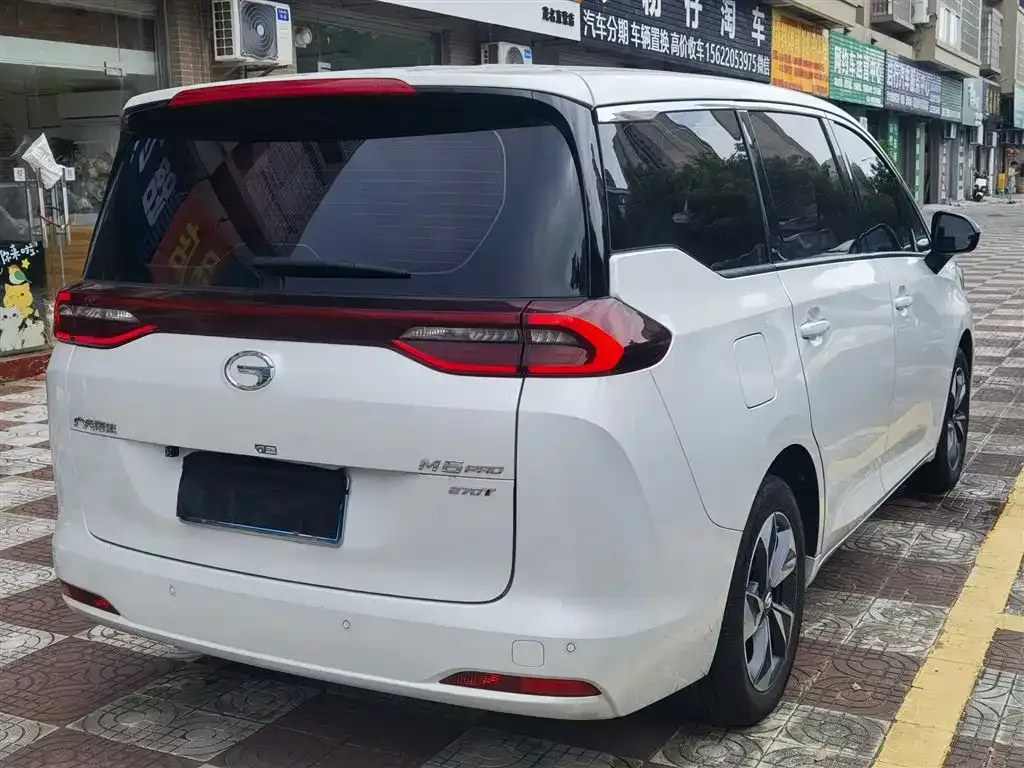 GAC Motor Trumpchi M6 — фото 3