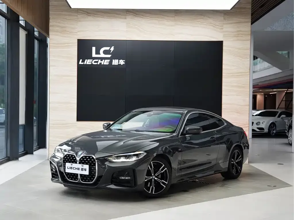 BMW 4 Series — фото 1