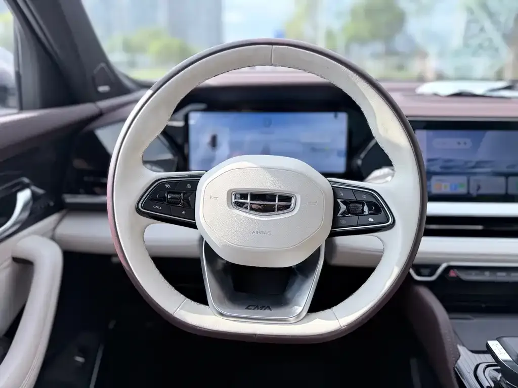 Geely Xingyue L — фото 2