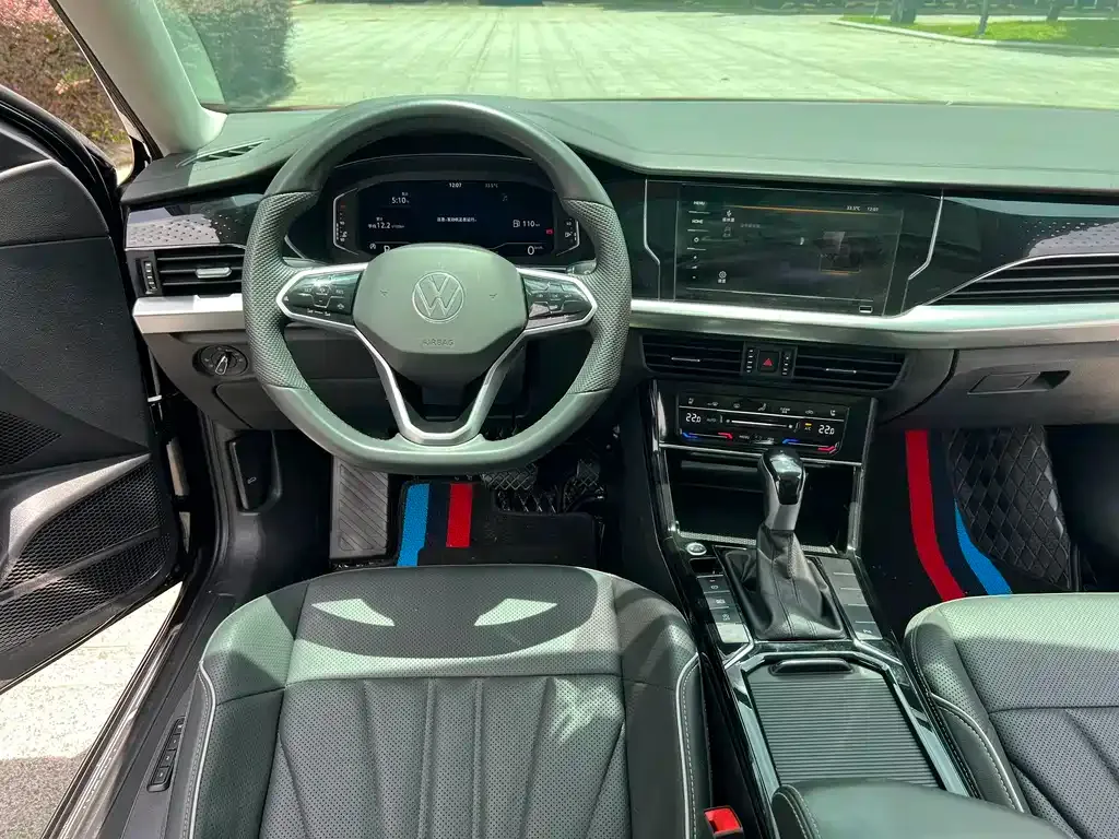 Volkswagen Passat — фото 6