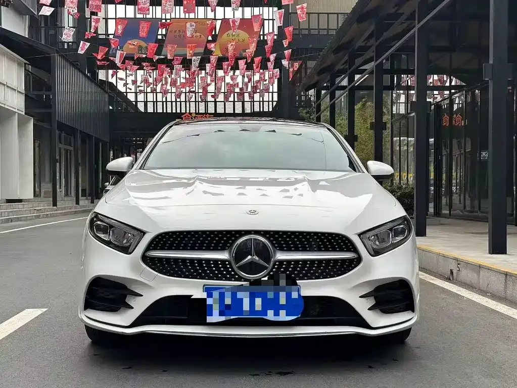 Mercedes-Benz A-Class — фото 10