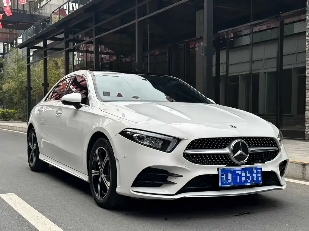Mercedes-Benz A-Class — фото 4