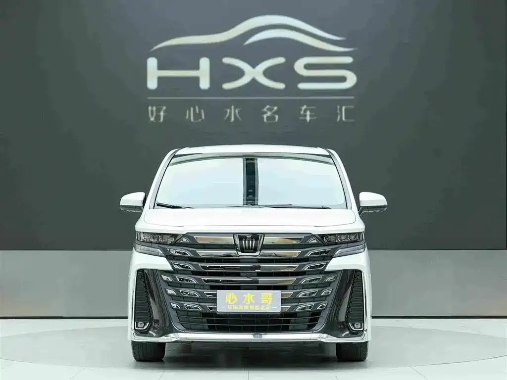 Toyota Vellfire — фото 3