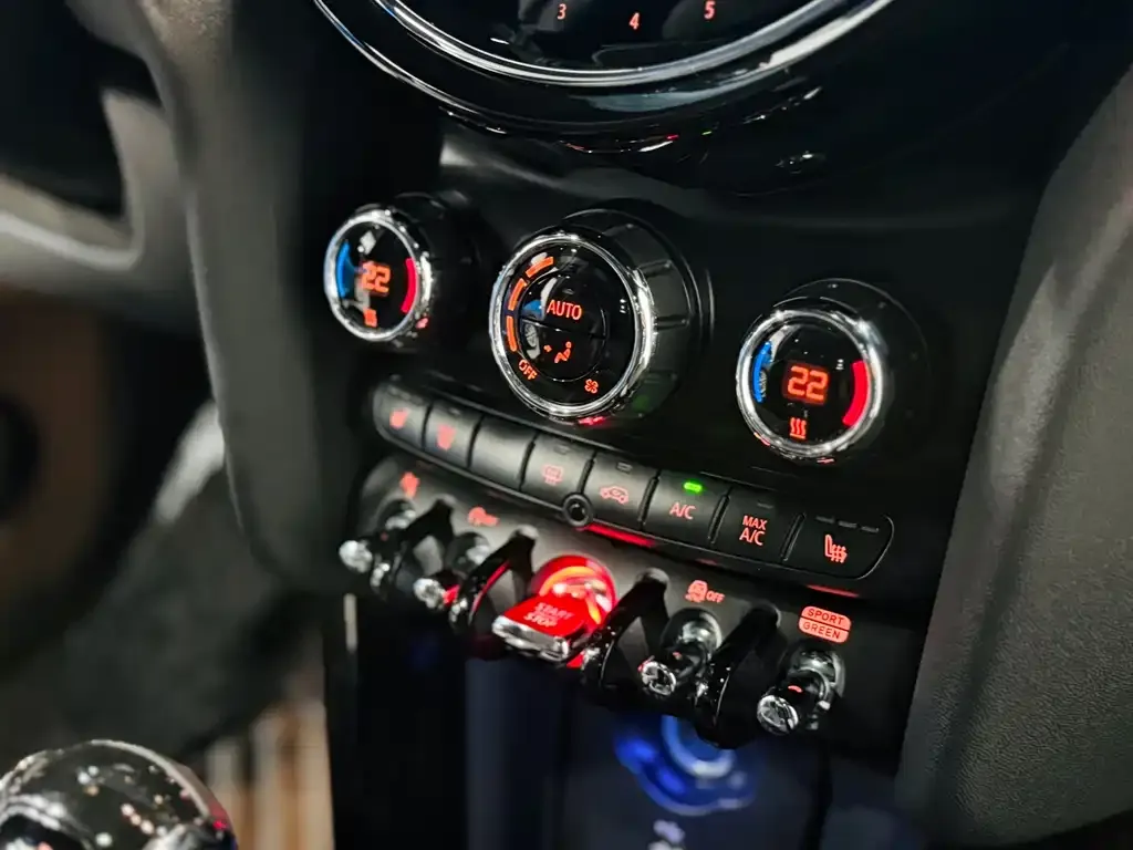 MINI JCW (John Cooper Works) — фото 2