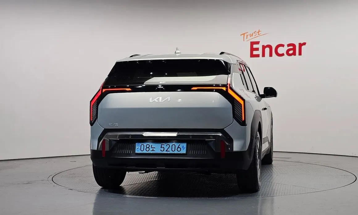 Kia EV3 — фото 4