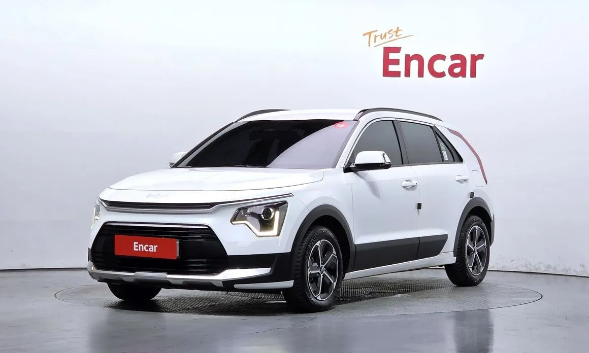 Kia Niro — фото 1