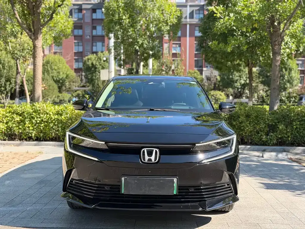 Honda e:NP2 — фото 5