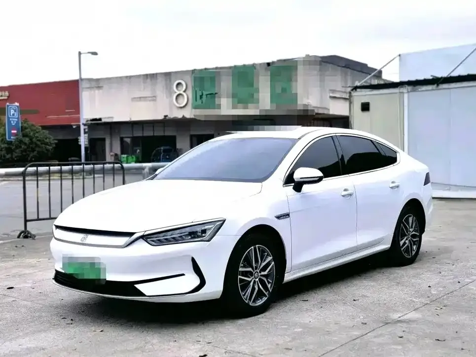 BYD Qin PLUS — фото 1