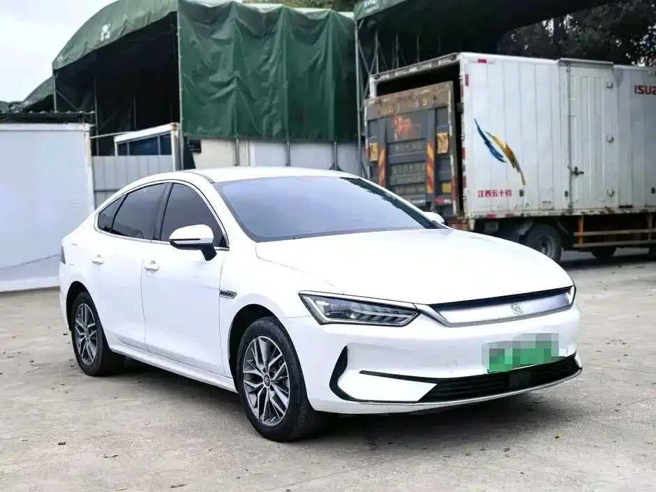 BYD Qin PLUS — фото 9