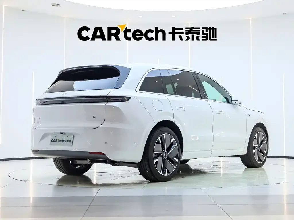 Li Auto L6 — фото 5