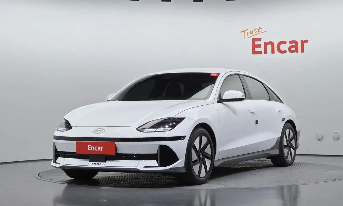 Hyundai Ioniq6 — фото 1