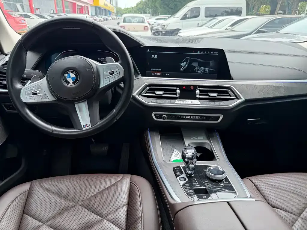 BMW X5 — фото 2