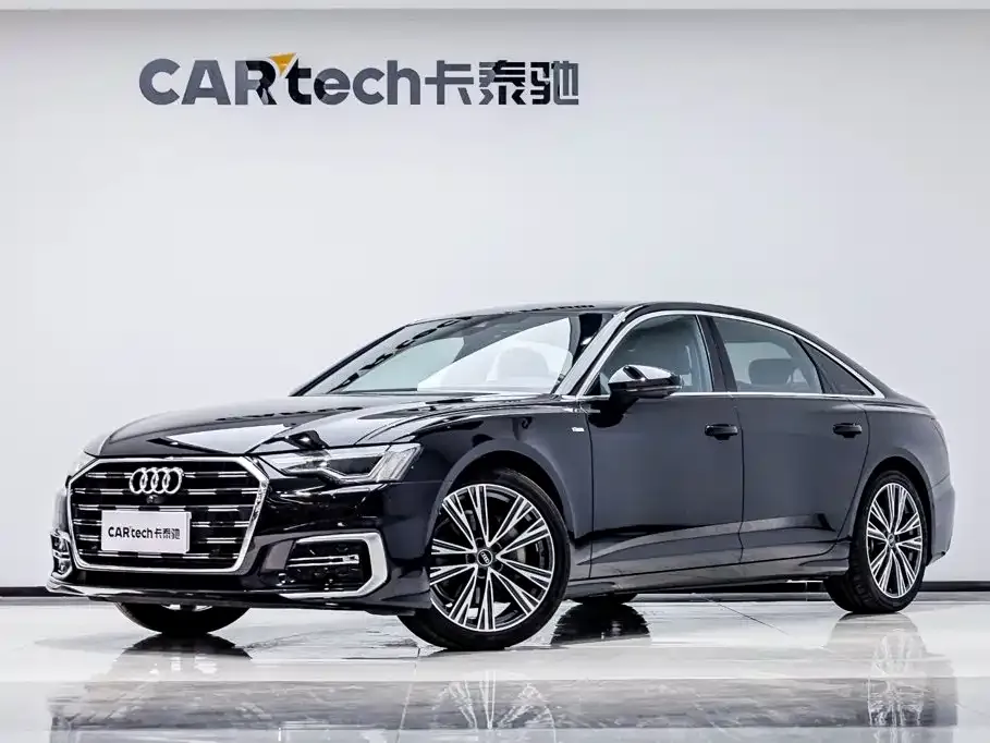 Audi A6L — фото 1
