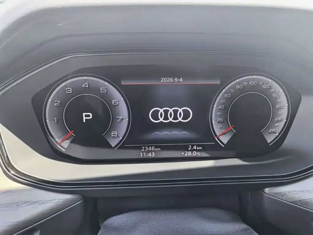 Audi Q6 — фото 2