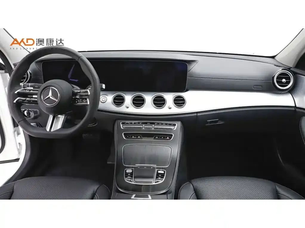 Mercedes-Benz E-Class — фото 10