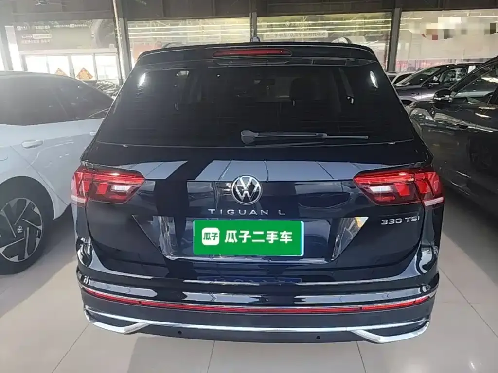 Volkswagen Tiguan L — фото 3