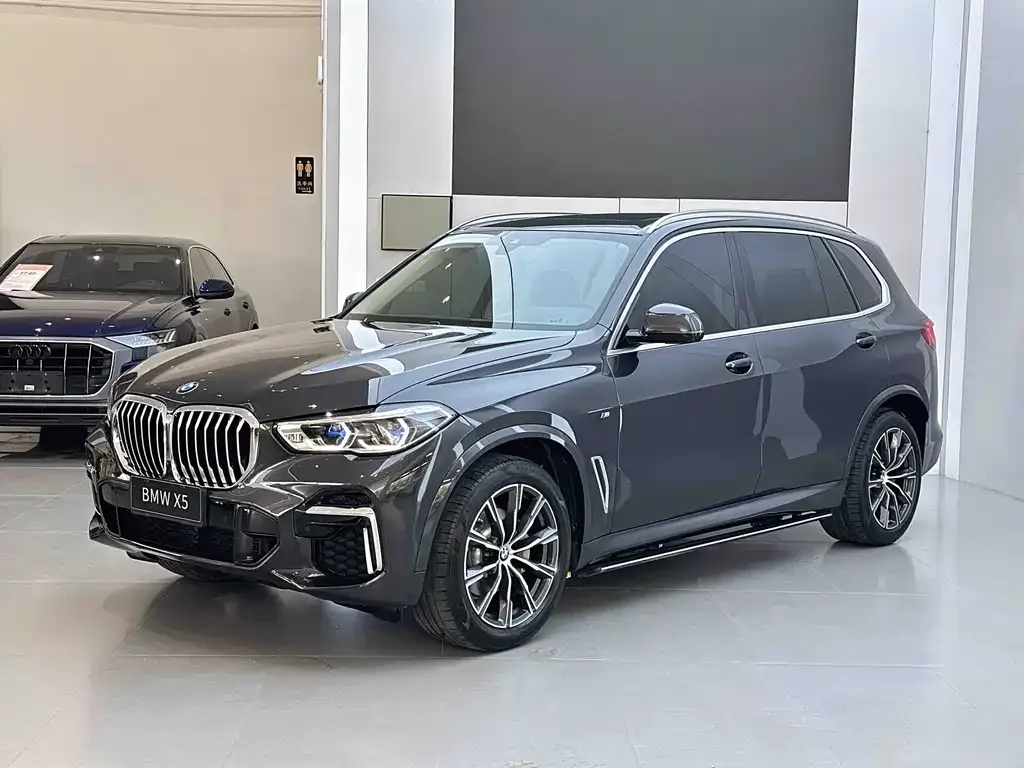 BMW X5 — фото 1