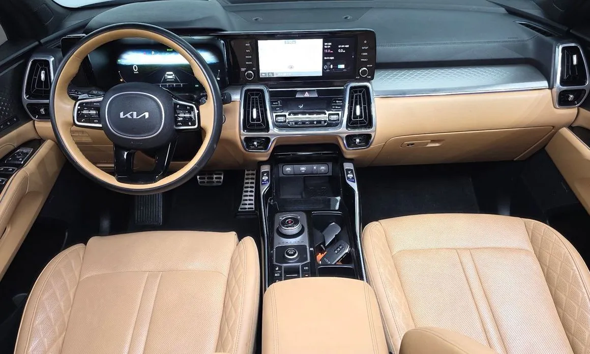 Kia Sorento — фото 10