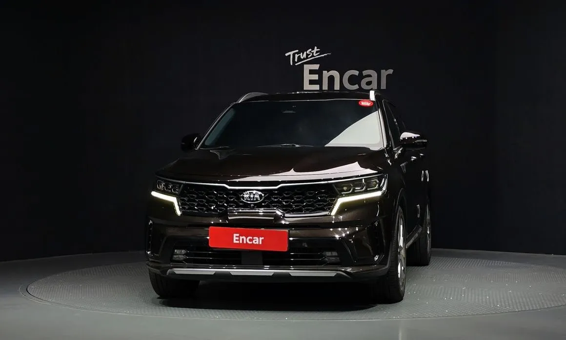 Kia Sorento — фото 4