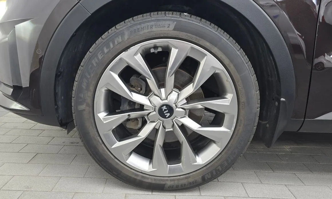 Kia Sorento — фото 10