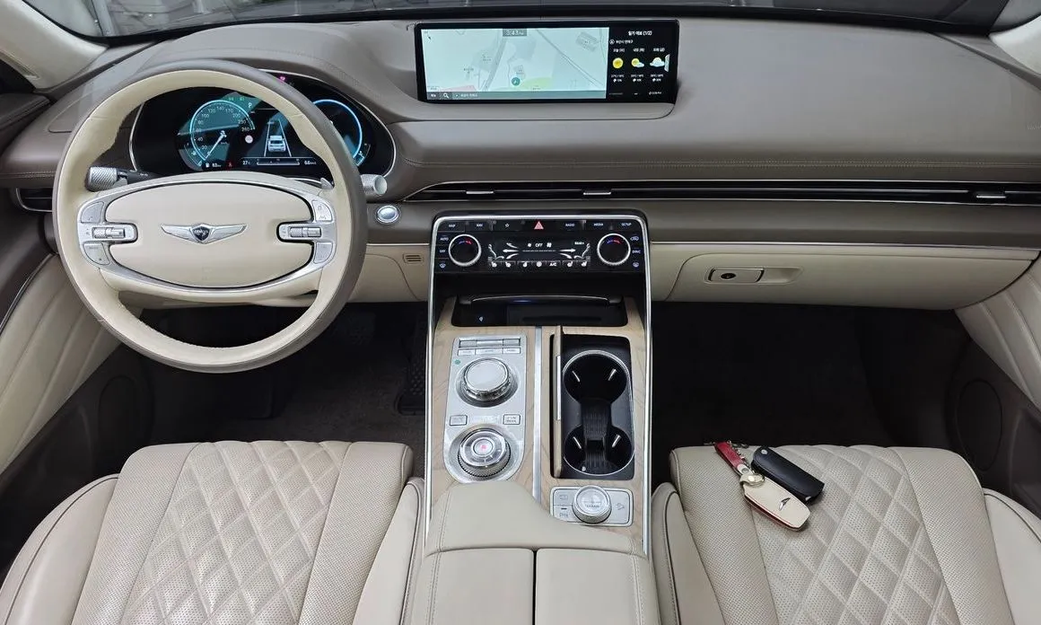 Genesis GV80 — фото 10