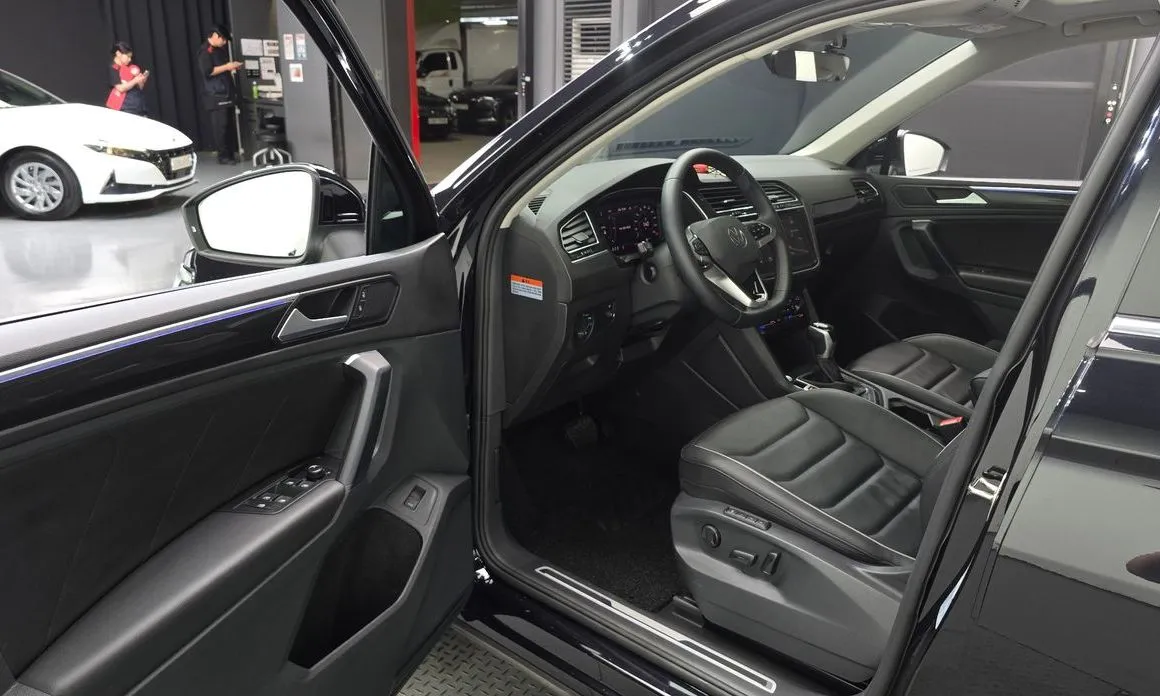 Volkswagen Tiguan — фото 7