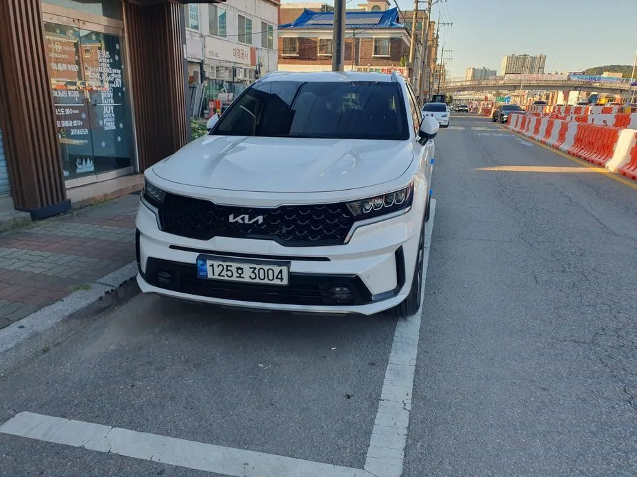 Kia Sorento — фото 1