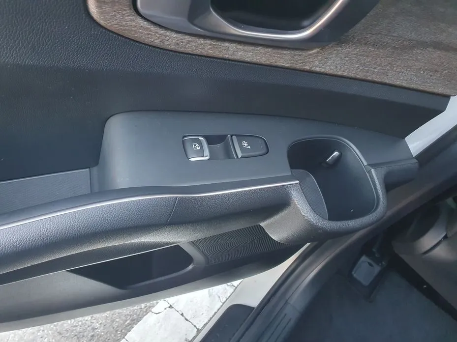Kia Sorento — фото 5