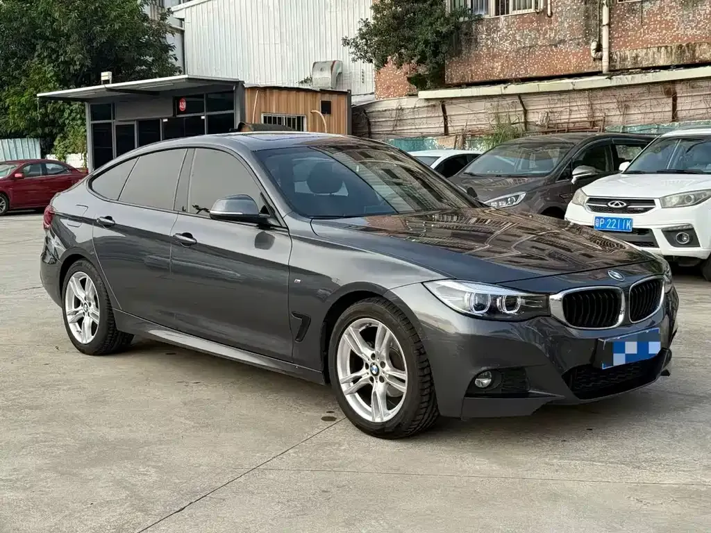 BMW 3 Series GT — фото 9