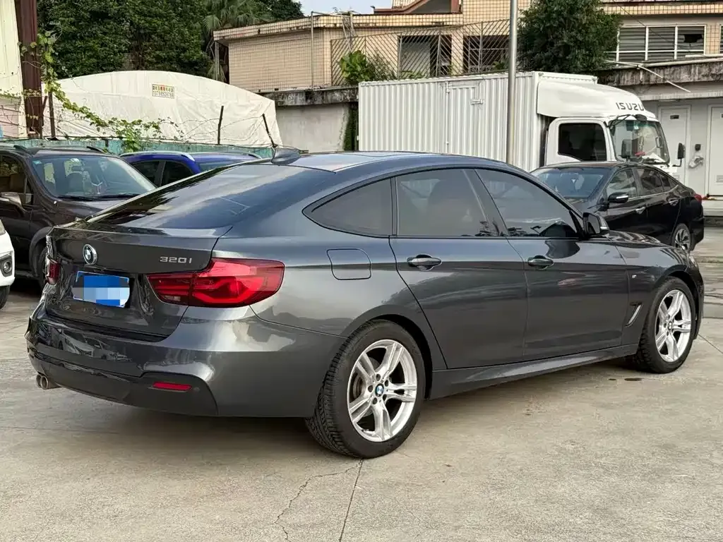 BMW 3 Series GT — фото 7