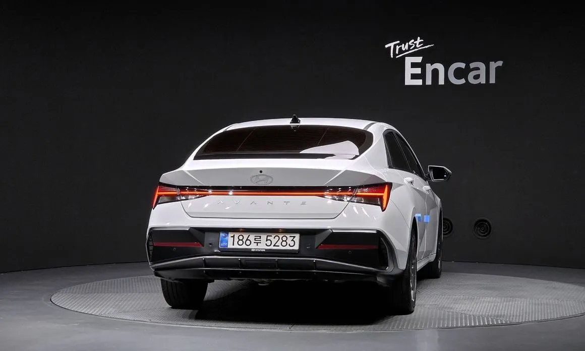 Hyundai AVANTE — фото 2
